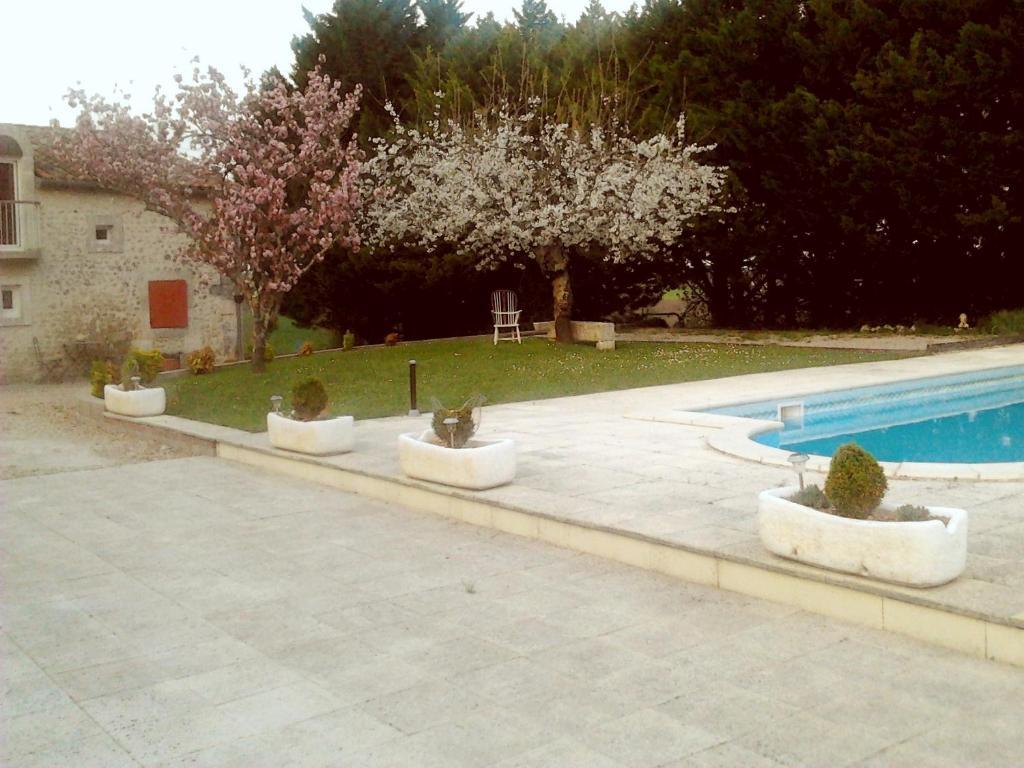 Les Gites De La Treille Montagrier Δωμάτιο φωτογραφία